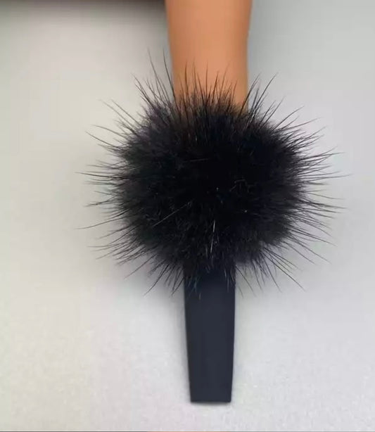 Nails -24 PCS/Magnetic Puffy Nail Pom Pom Kit