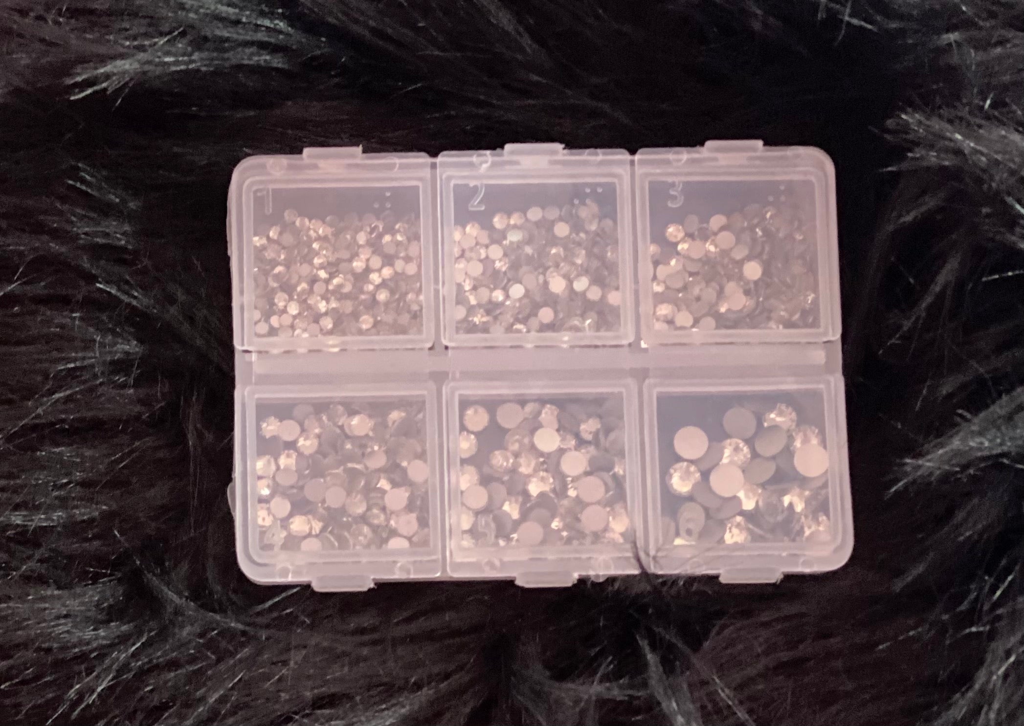 Nails - Silver Rhinestones